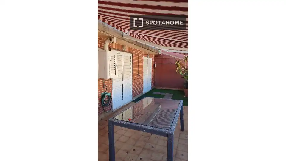 Terrace of Flat for rent in Alaquàs  with Air Conditioner, Heating and Furnished