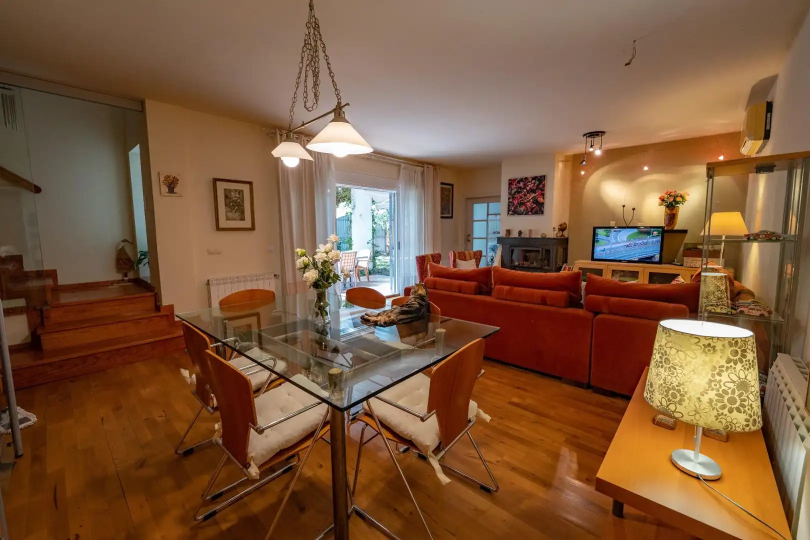 Sala de estar de Casa o chalet en venta en Cáceres con Calefacción, Jardín privado y Parquet