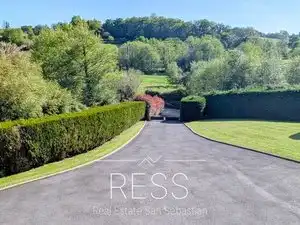 Vista exterior de Casa o chalet en venta en Urrugne con Amueblado