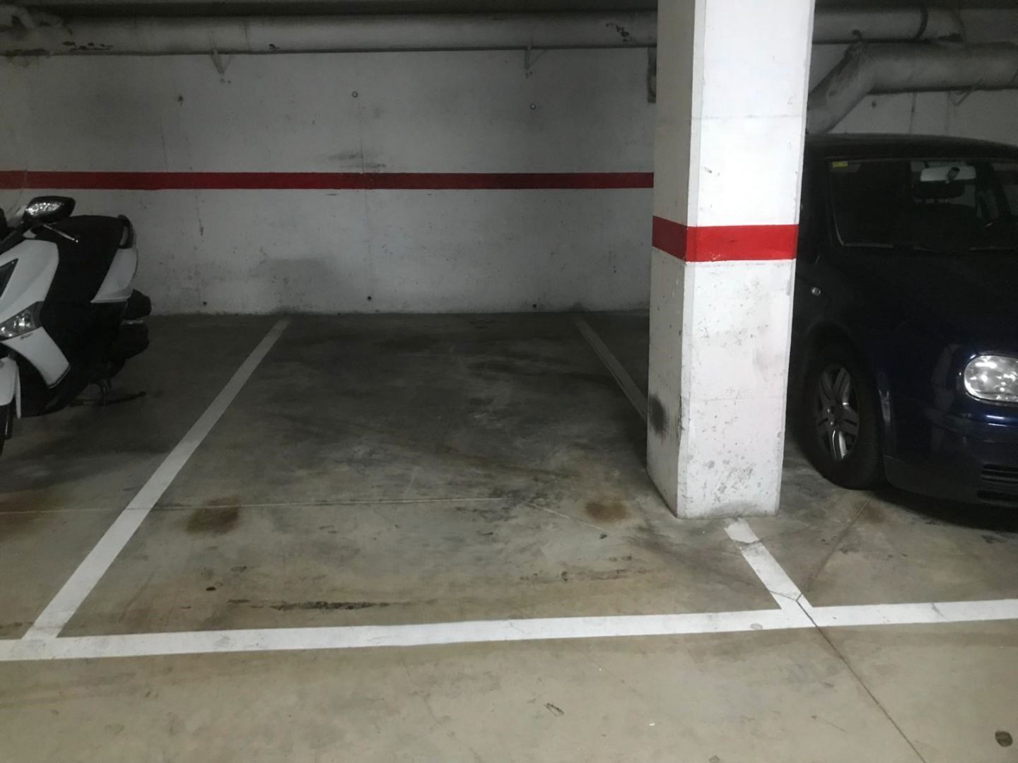 Aparcament de Garatge de lloguer en L'Hospitalet de Llobregat amb Alarma