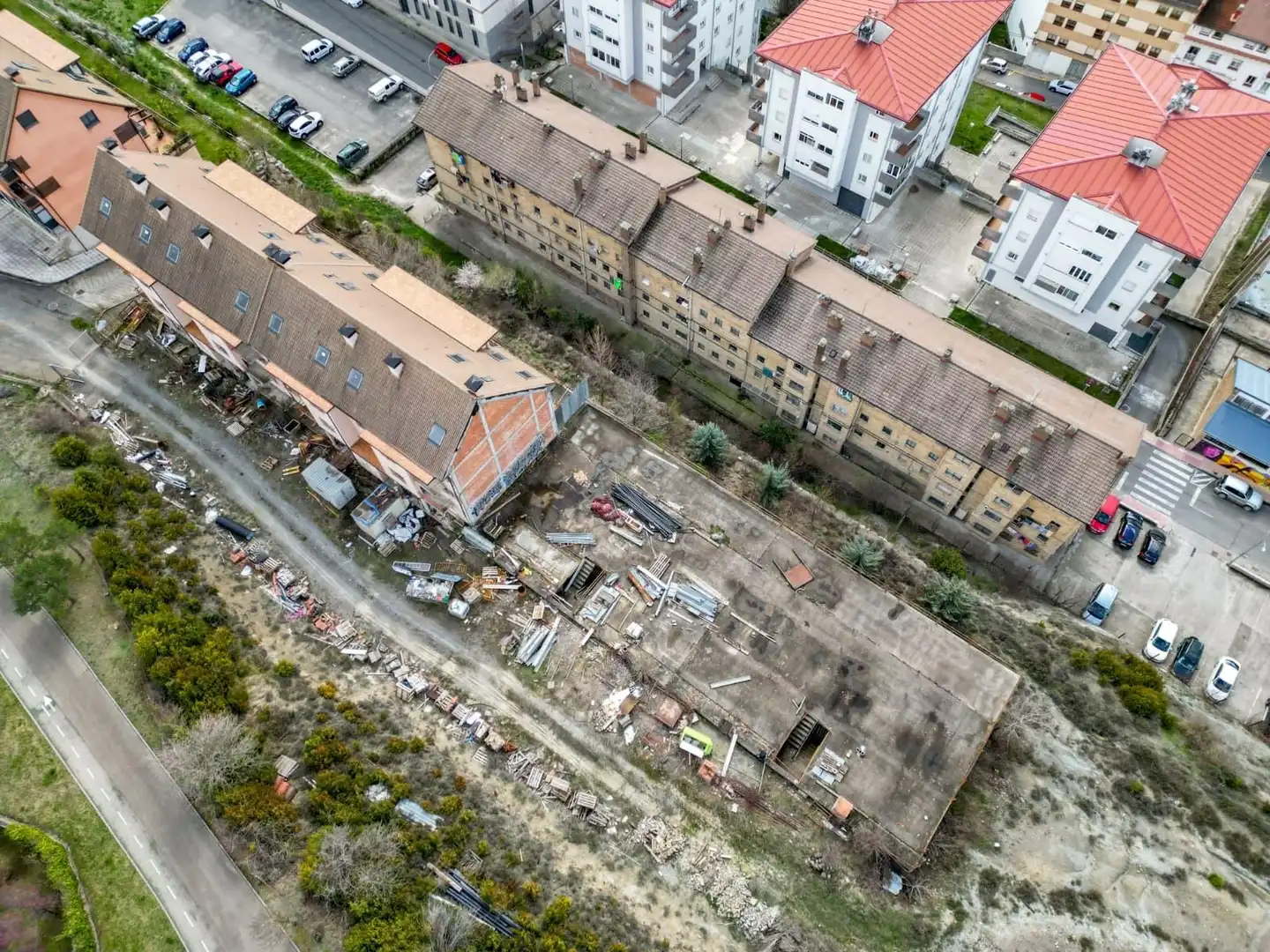 Edificio en venta en Sabiñánigo
