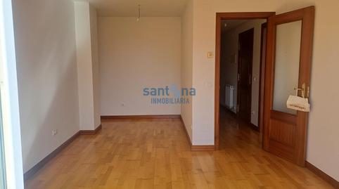 Foto 4 de Piso en venta en Valdefresno, León