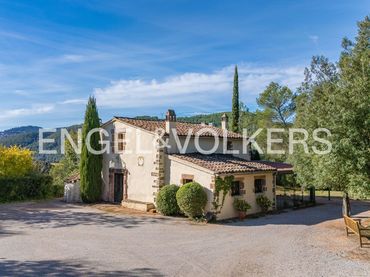 Villa con giardino in vendita a Bigues i Riells del Fai