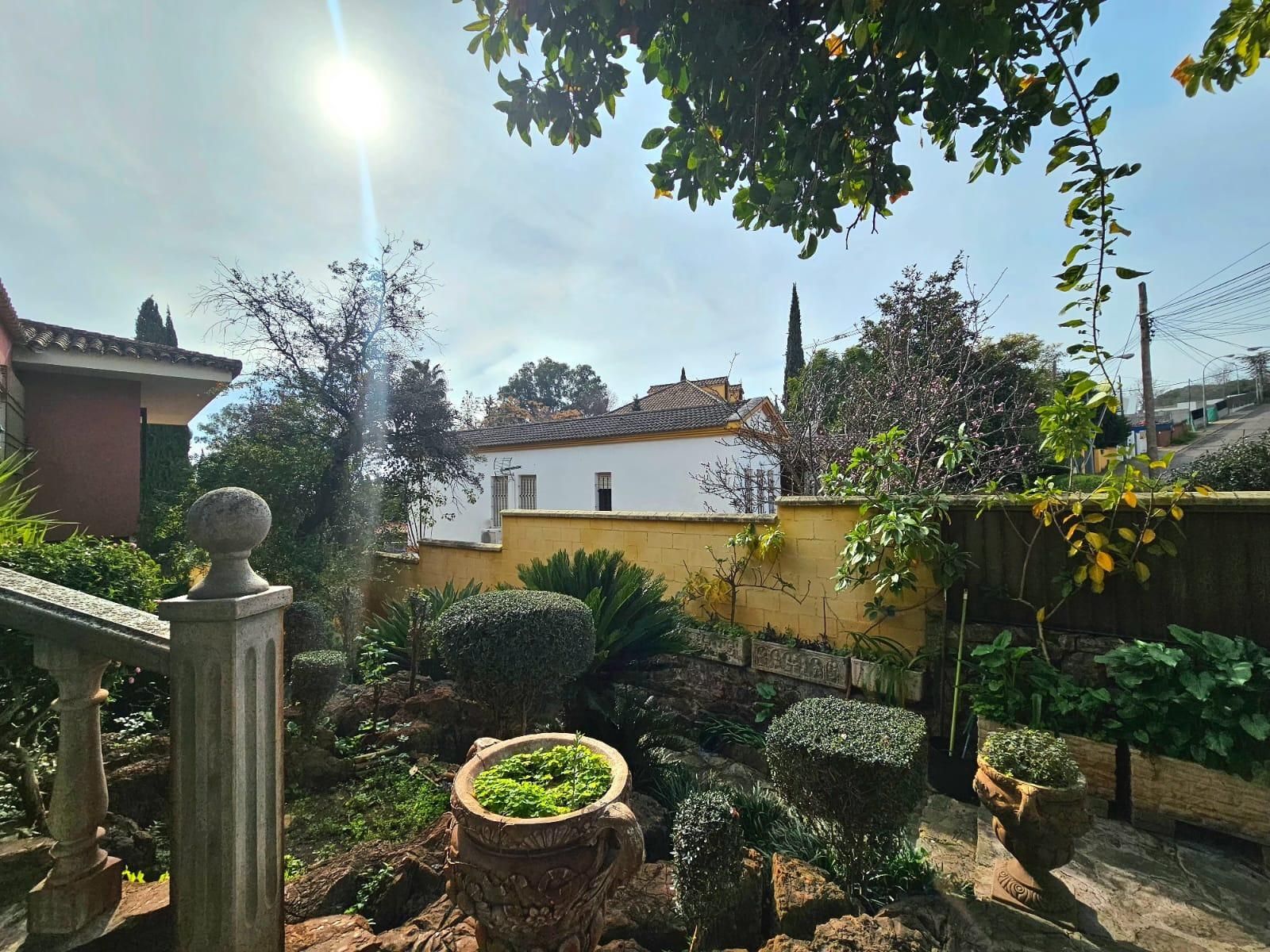 Garden of House or chalet for sale in  Córdoba Capital  with Air Conditioner, Heating and Private garden