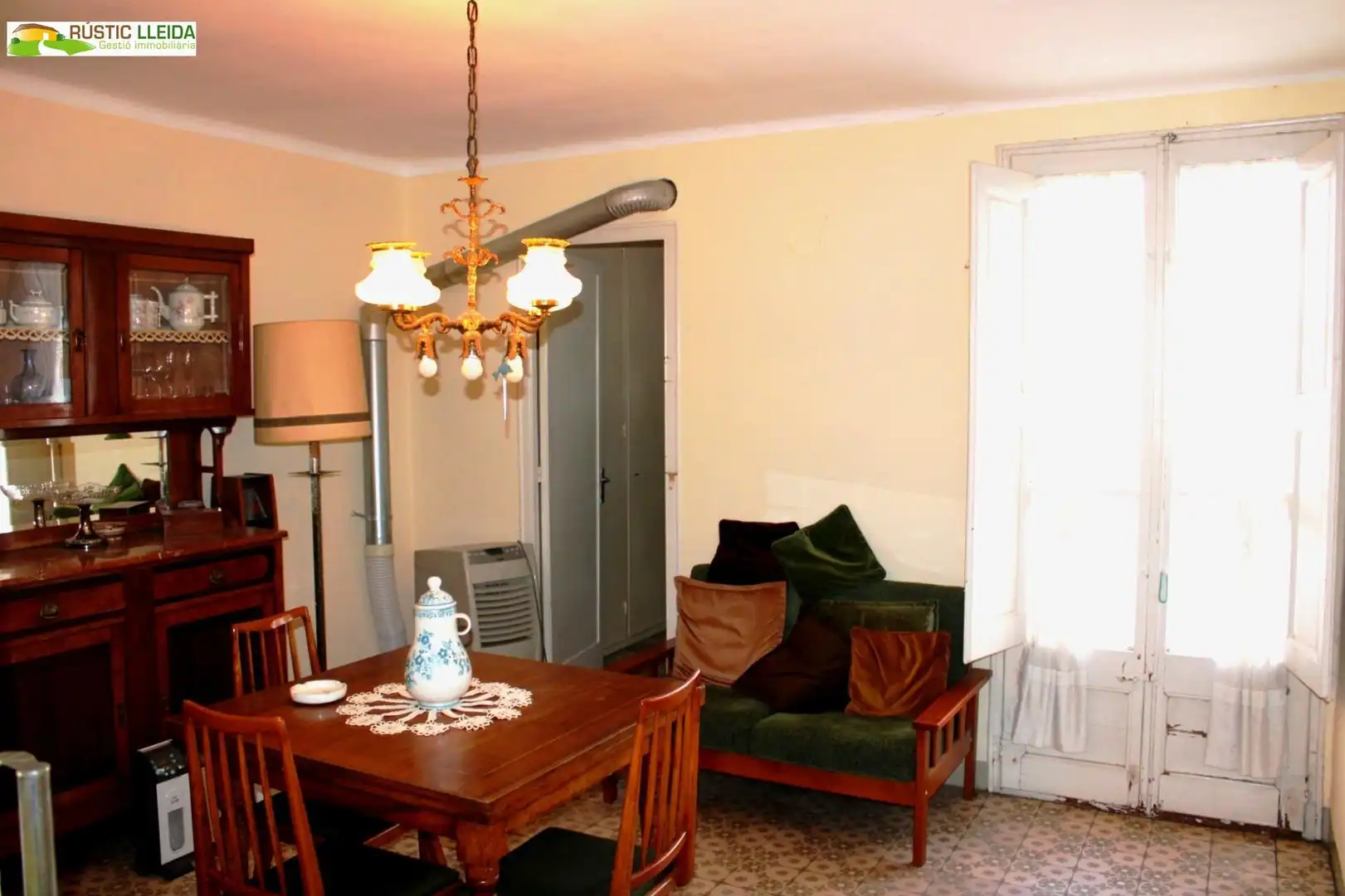 Reihenhaus zum Verkauf in Tàrrega, imagen 4