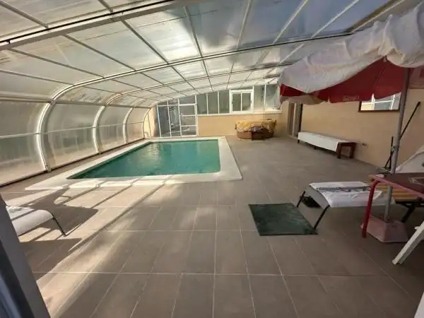 Villa avec piscine à vendre à Monóvar  / Monòver