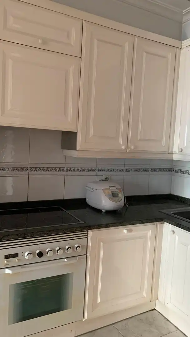 Cocina de Piso en venta en Donostia - San Sebastián  con Calefacción, Parquet y Balcón