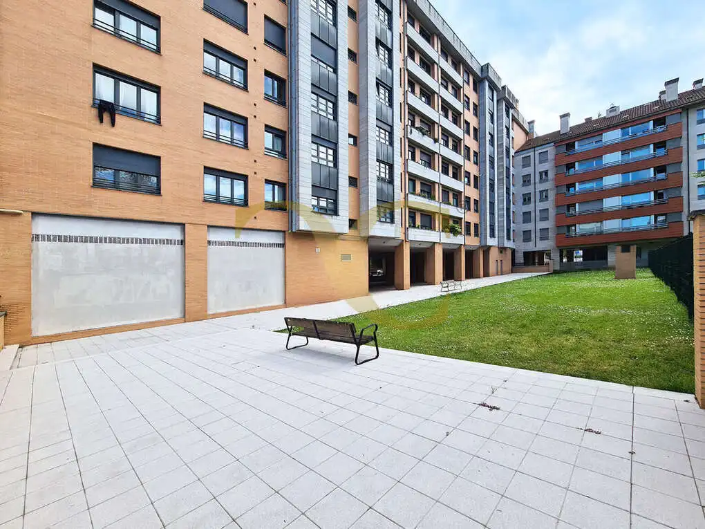 Vista exterior de Piso en venta en Gijón  con Calefacción, Jardín privado y Terraza