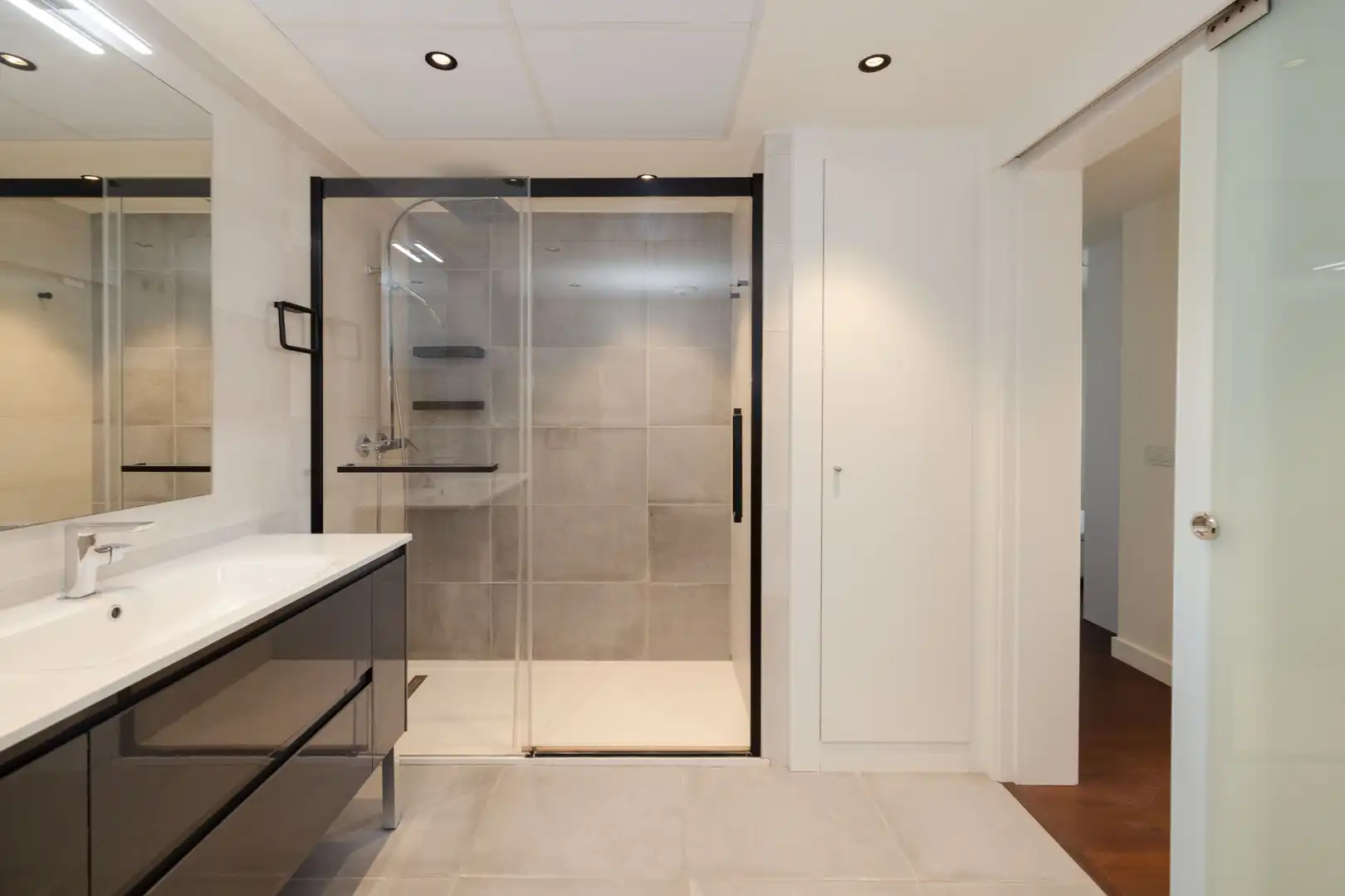 Baño de Ático en venta en Málaga con Aire acondicionado, Calefacción y Terraza