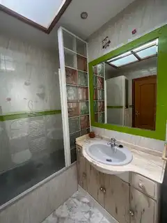 Baño de Dúplex en venta en León Capital  con Calefacción, Parquet y Terraza