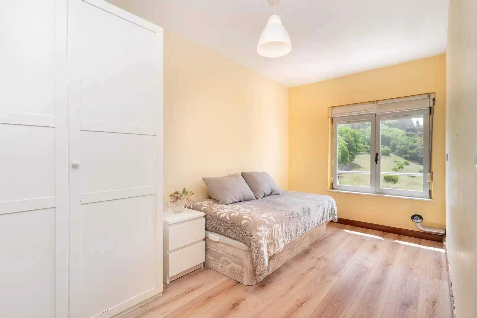 Bedroom of Flat for sale in Cangas del Narcea  with Heating and Furnished