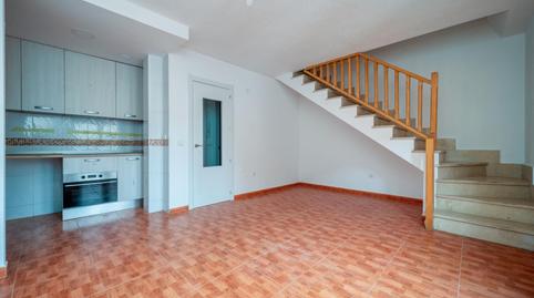 Foto 3 de Dúplex en venta en Yuncos, Toledo