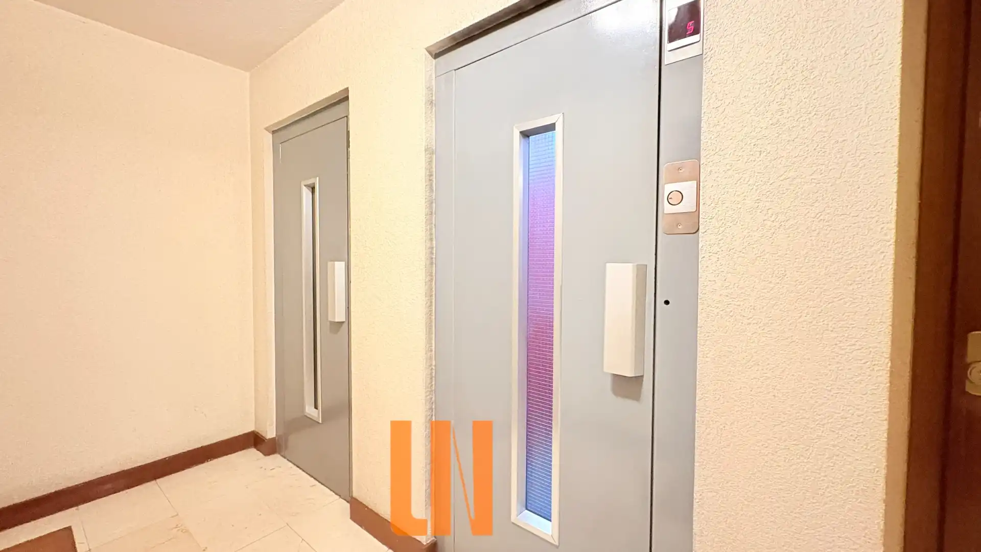 Piso en venta en Avenida Arteixo, 11, Someso - Matogrande