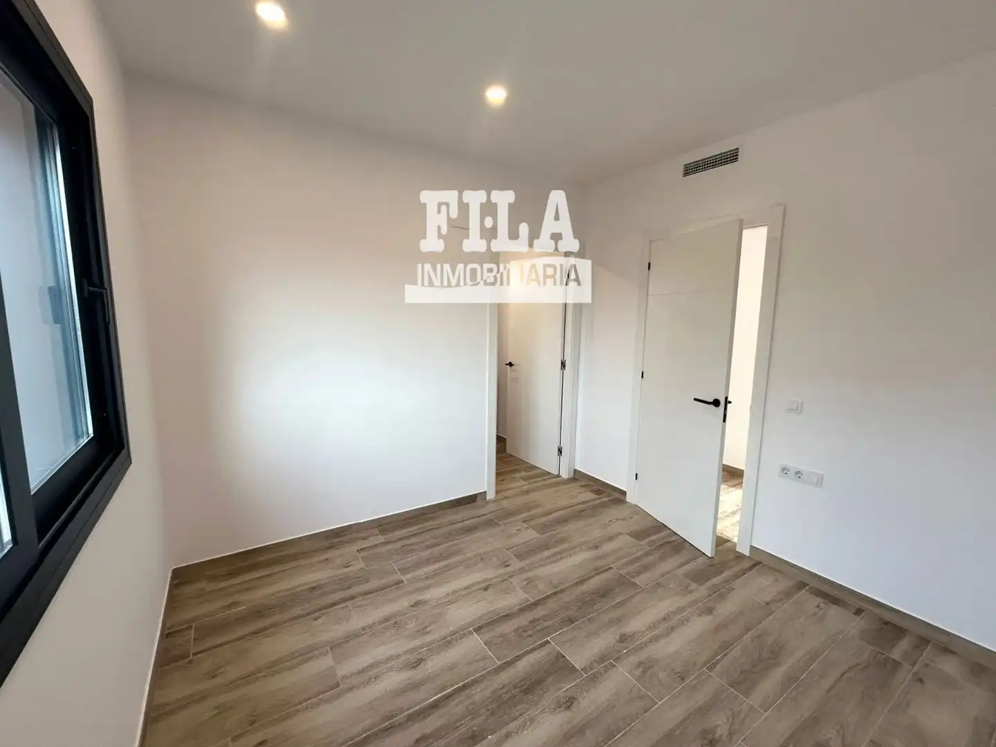 Bedroom of Houses for rent in El Vendrell  with Air Conditioner, Heating and Terrace