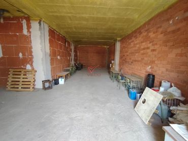 Local comercial en venda a LEONOR PLANTAGENET