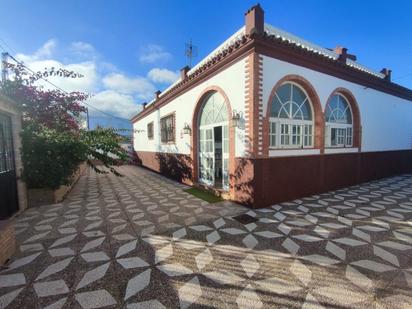 Exterior view of House or chalet for sale in La Línea de la Concepción  with Air Conditioner and Balcony