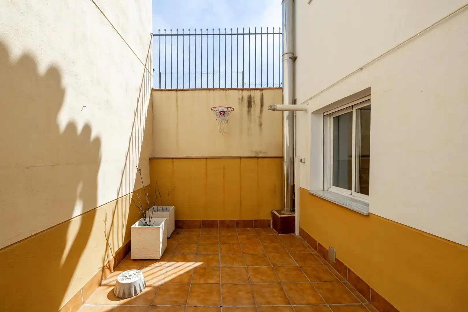 Casa aparellada amb terrassa en venda a Cenes de la Vega, imagen 16