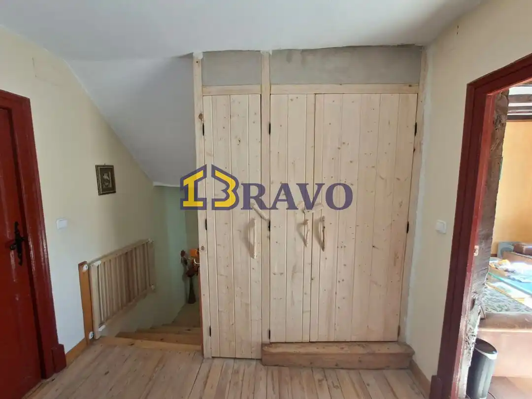 Habitación de Casa o chalet en venta en Valle de Tobalina con Calefacción y Amueblado