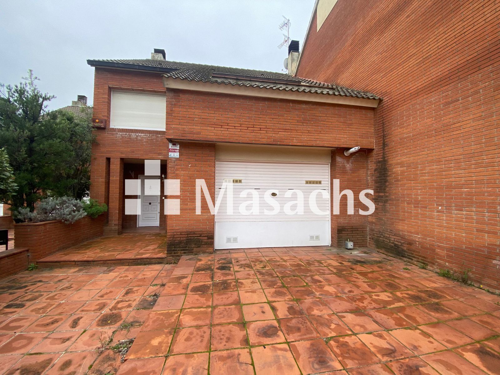 Vista exterior de Casa adosada en venta en Matadepera con Aire acondicionado y Jardín privado
