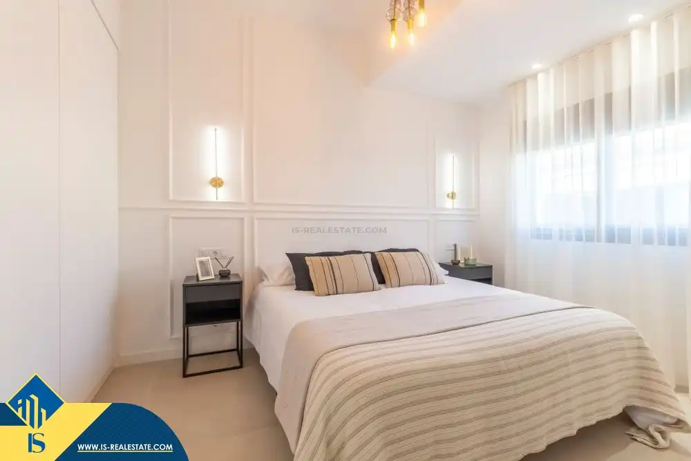 Chalet con piscina en venta en Zona Carrefour - Urbanizaciones, imagen 14
