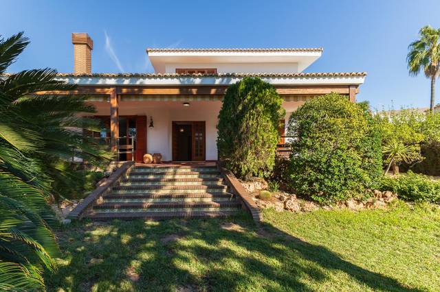 Casa-chalet en Alquiler en Calle CIRERERS en Campolivar