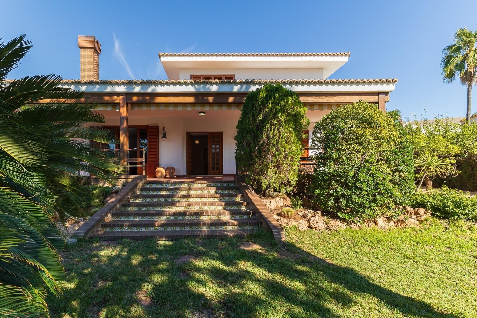 Vista exterior de Casa o chalet de alquiler en Godella con Aire acondicionado, Calefacción y Jardín privado
