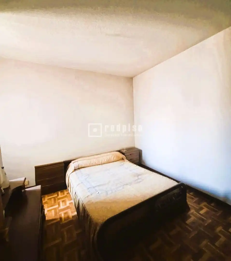 Habitación de Piso en venta en Madrid con Calefacción, Parquet y Amueblado