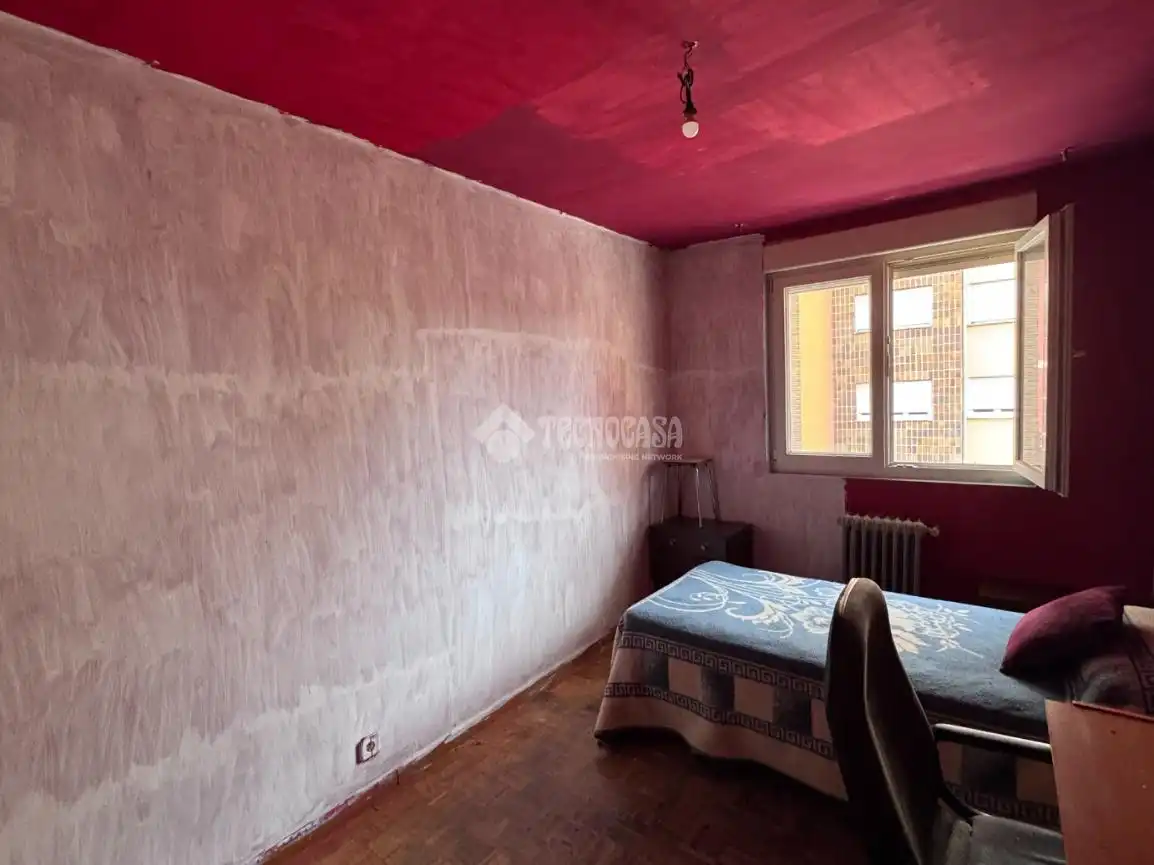 Schlafzimmer von Wohnung zum Verkauf in León Capital  mit Heizung, Terrasse und Abstellraum