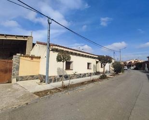 Vista exterior de Casa o xalet en venda en Lalueza amb Calefacció i Moblat