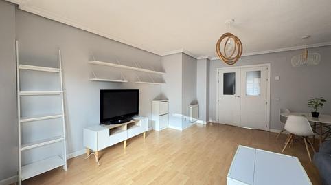 Foto 4 de Piso de alquiler en Avenencia, Los Rosales,  Madrid Capital