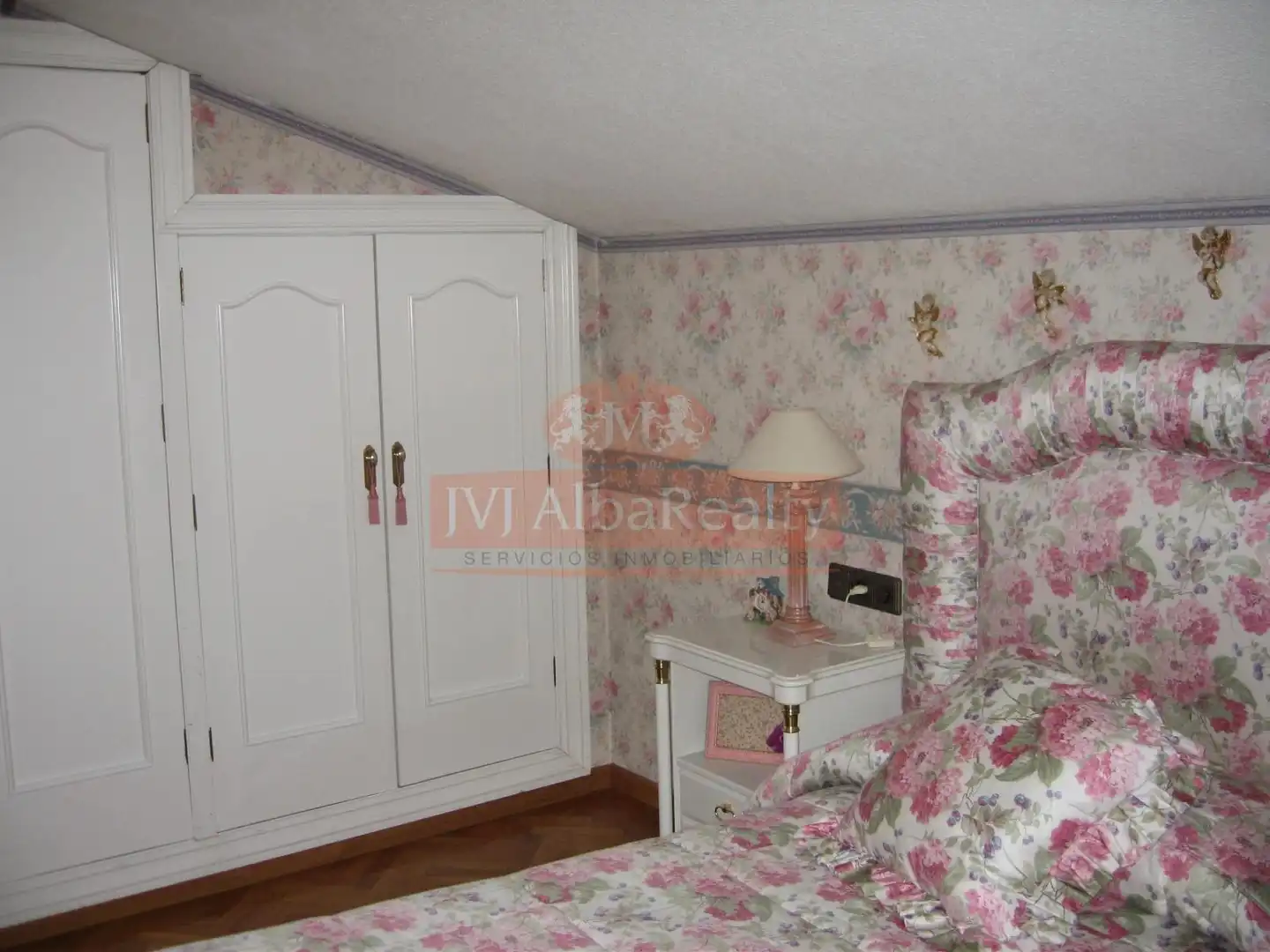 Habitación de Dúplex en venta en Albacete con Aire acondicionado, Calefacción y Parquet