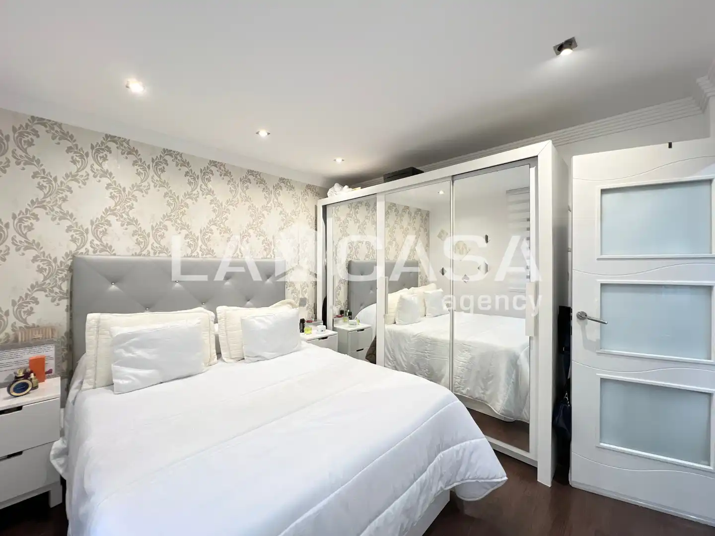 Bedroom of Flat for sale in Badalona  with Balcony