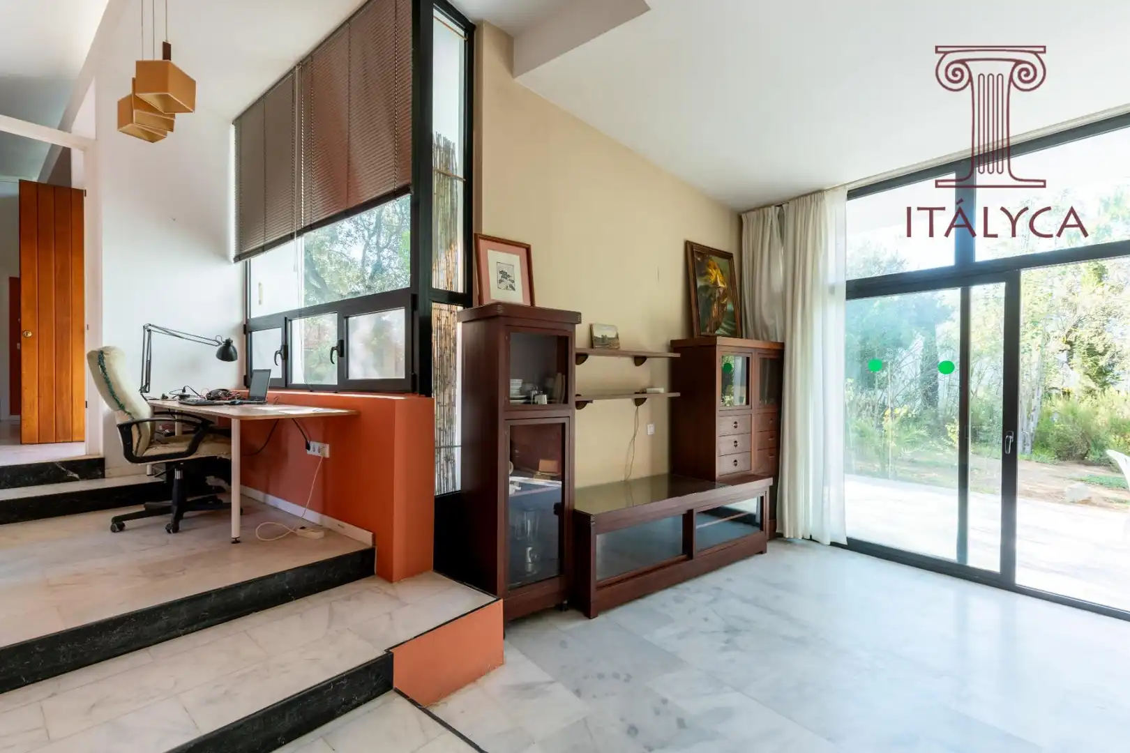 Houses for sale in El Castillo de las Guardas  with Private garden, Terrace and Community pool