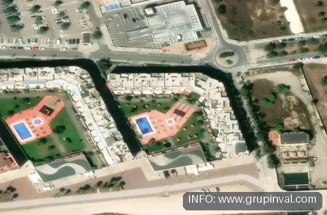Piso en venta en Les Salines - Pla de Sant Pere