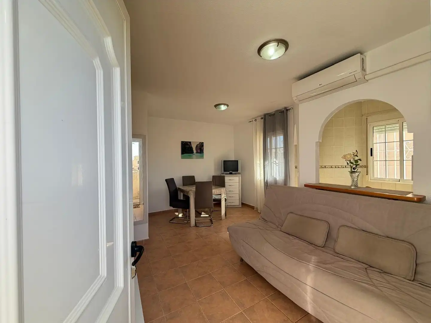 Bungalow con piscina in vendita a Calle ALBORAN, imagen 4