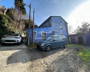 Vista exterior de Casa o xalet en venda en Ferrol amb Jardí privat, Terrassa i Traster