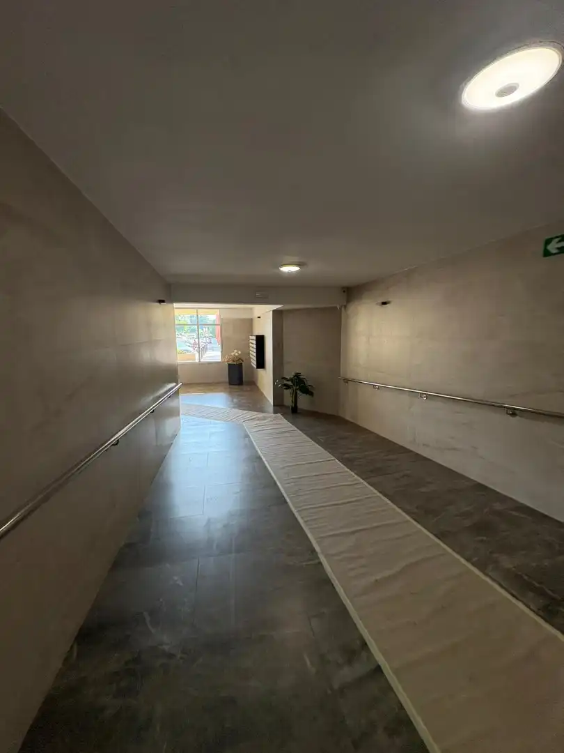 Piso en venta en Tarragona con Parquet, Terraza y Amueblado