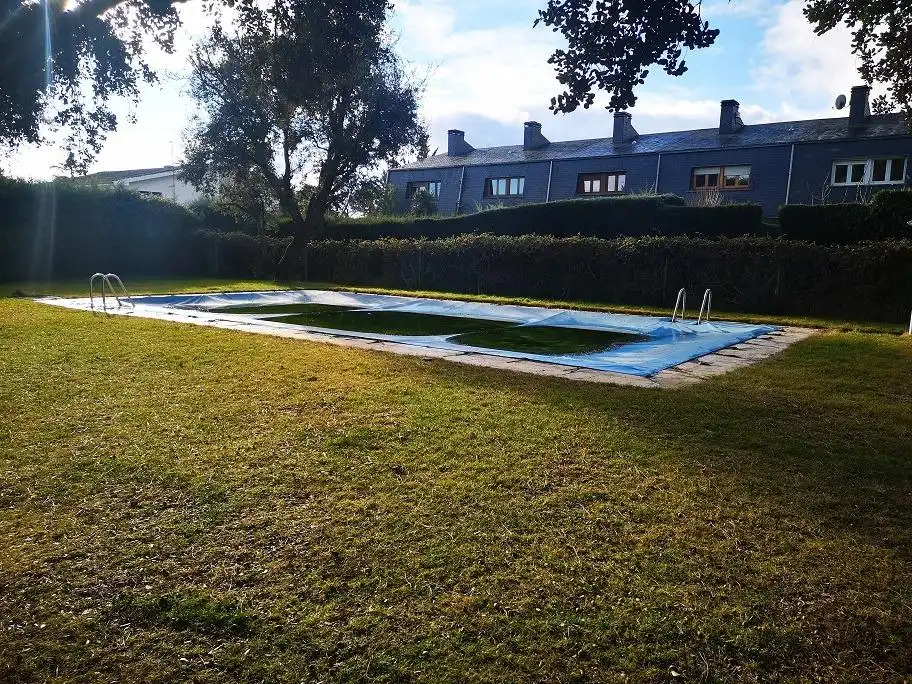 Casa adosada en venta en La Navata