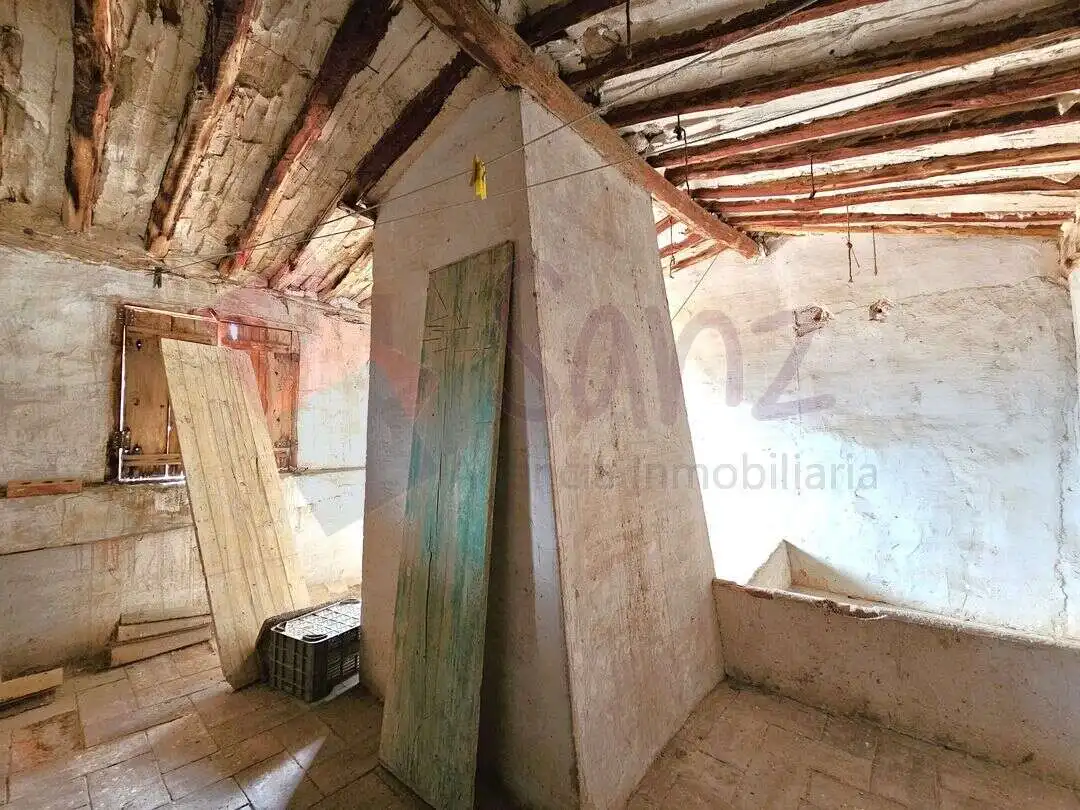 Casa o chalet en venta en Ribafrecha con Calefacción, Trastero y Balcón