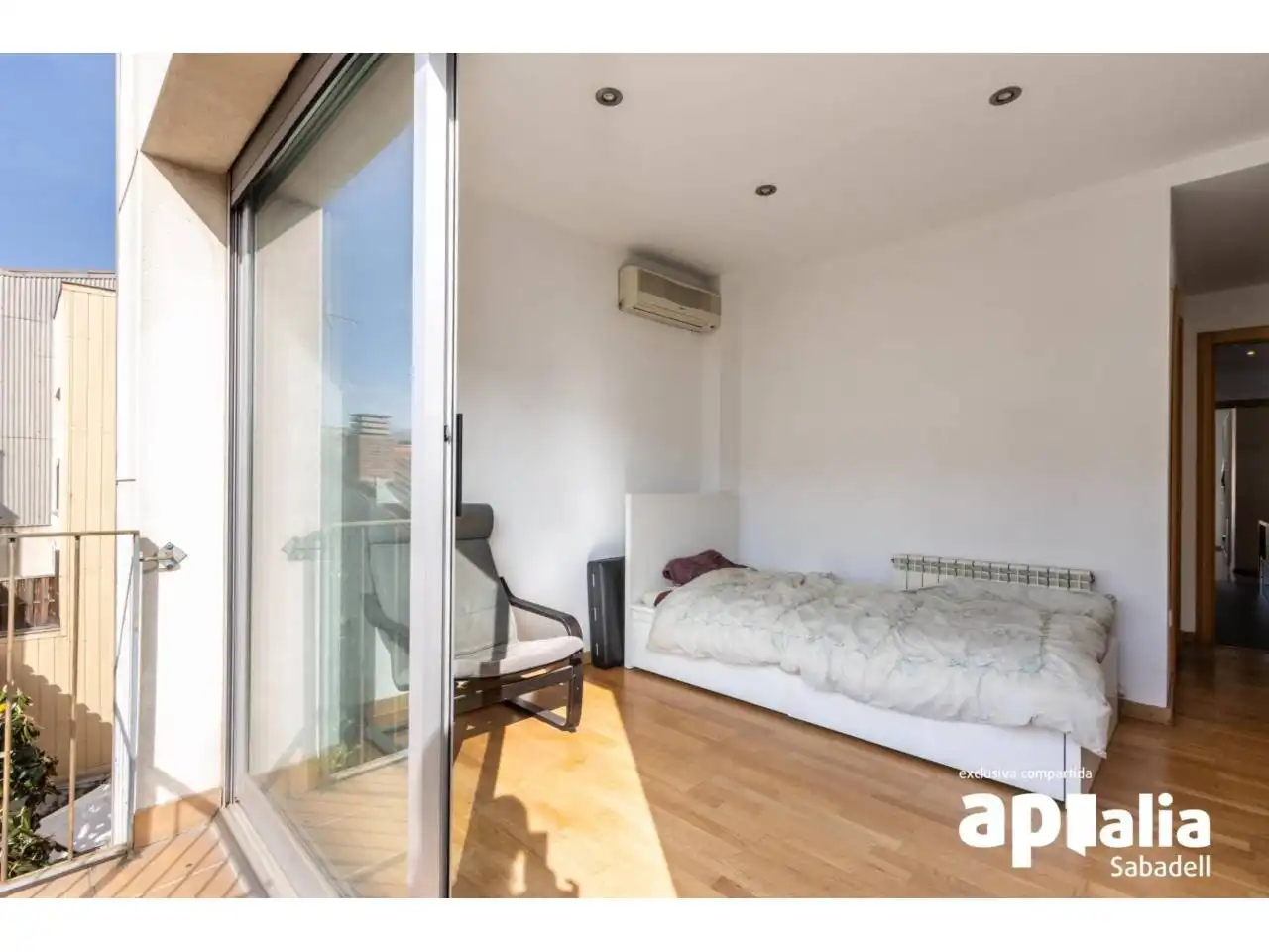 Habitación de Casa o chalet en venta en Sabadell con Aire acondicionado, Calefacción y Jardín privado