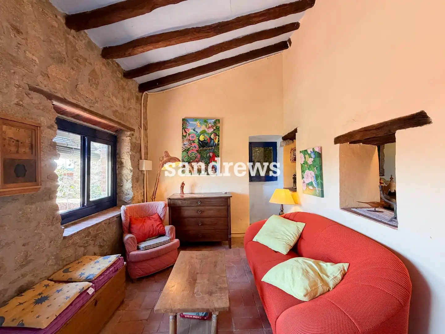 Sala d'estar de Finca rústica en venda en Cantallops amb Calefacció i Jardí privat
