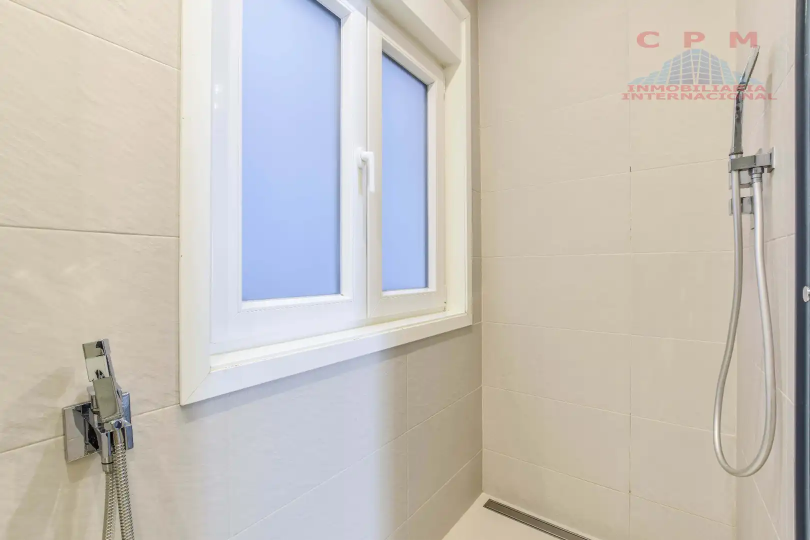 Bathroom of Flat for sale in Chamartín