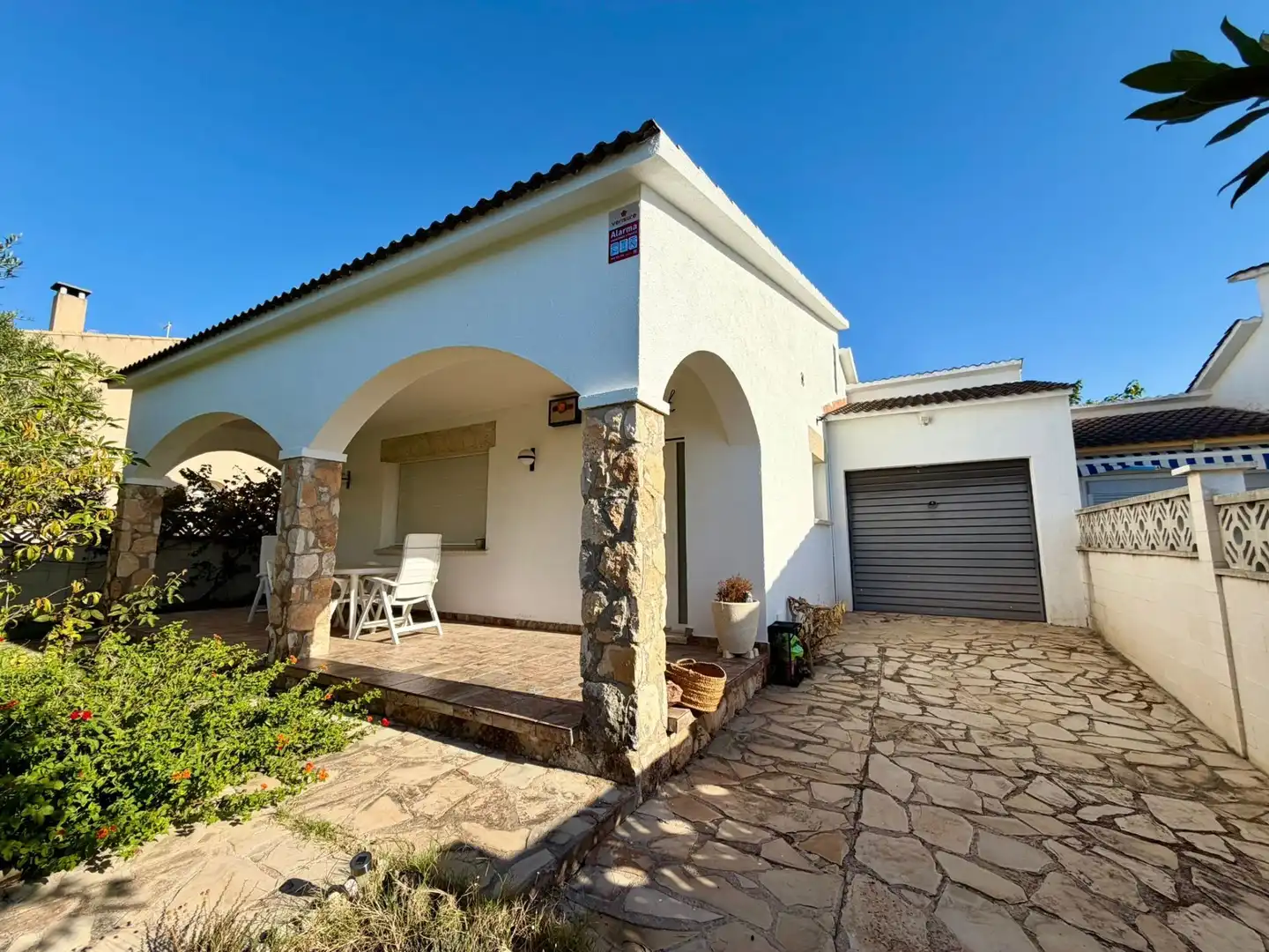 Exterior view of Houses for sale in Creixell  with Private garden