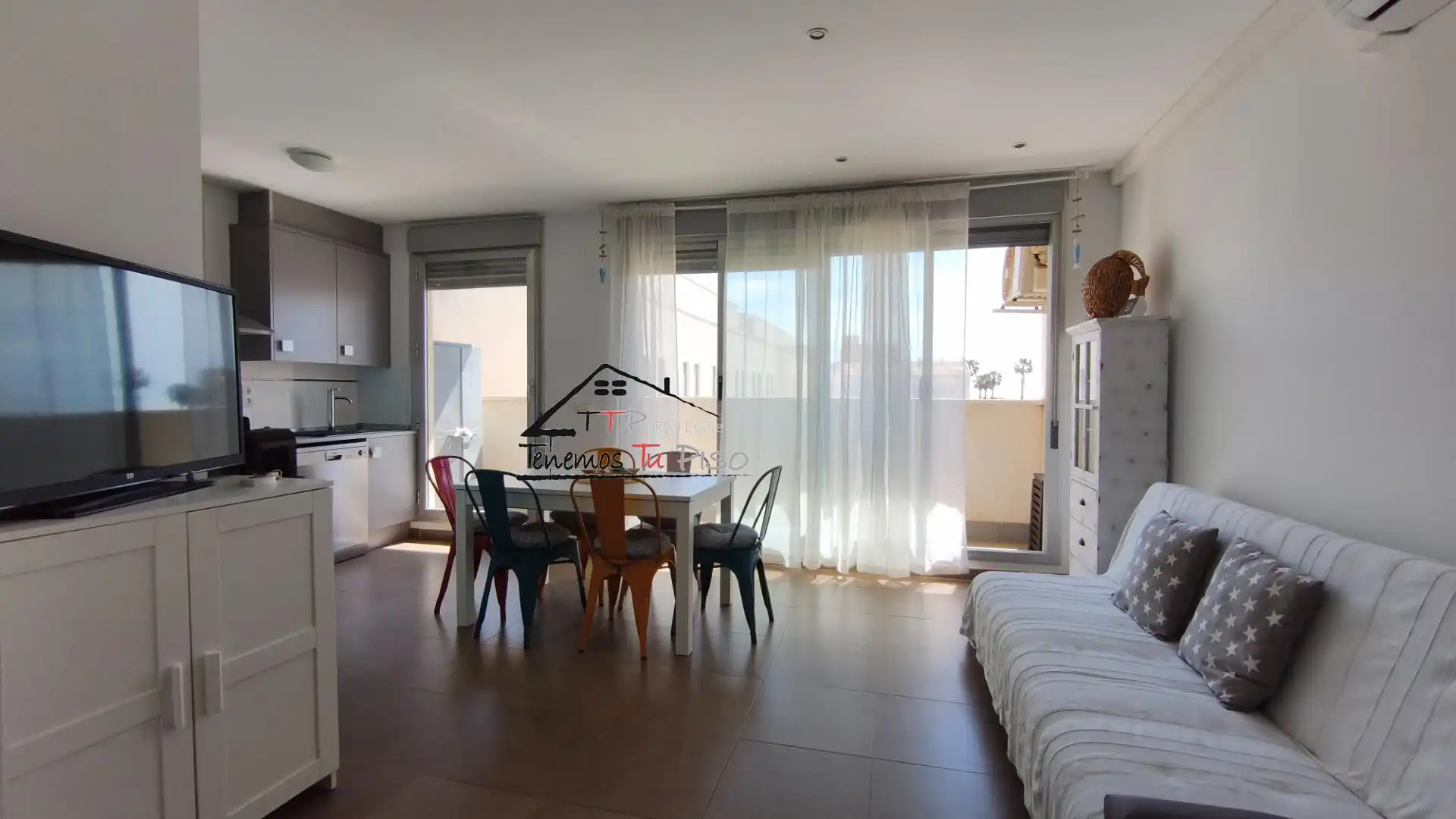 Sala de estar de Apartamento en venta en Benicarló con Aire acondicionado, Calefacción y Jardín privado