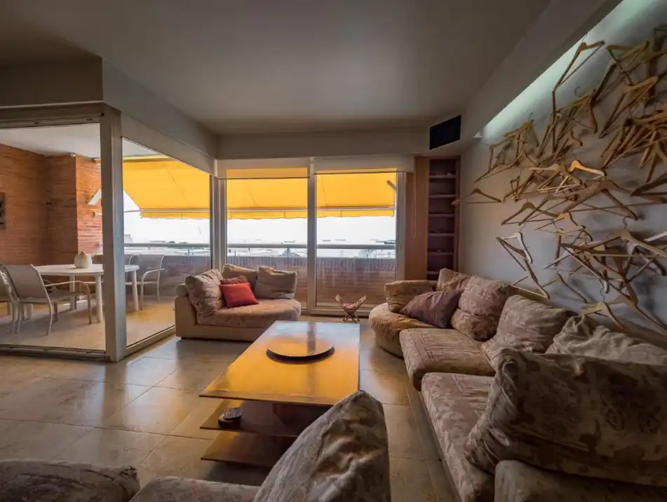 Sala de estar de Casa adosada en venta en Tarragona con Aire acondicionado, Calefacción y Terraza