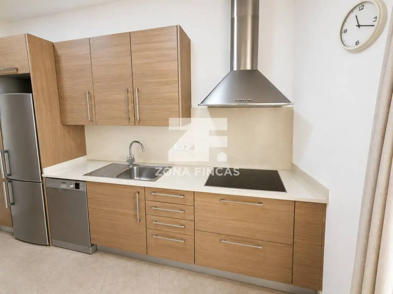 Küche von Wohnung zum Verkauf in Badalona mit Klimaanlage, Heizung und Terrasse