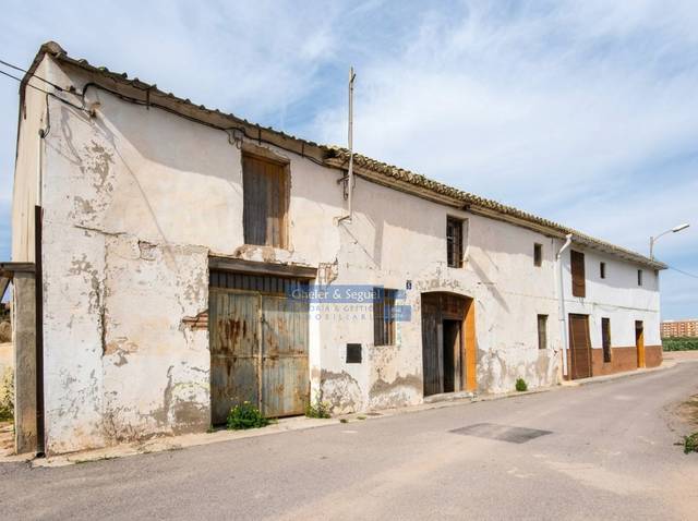 Casa-chalet en Venta en Poble Nou