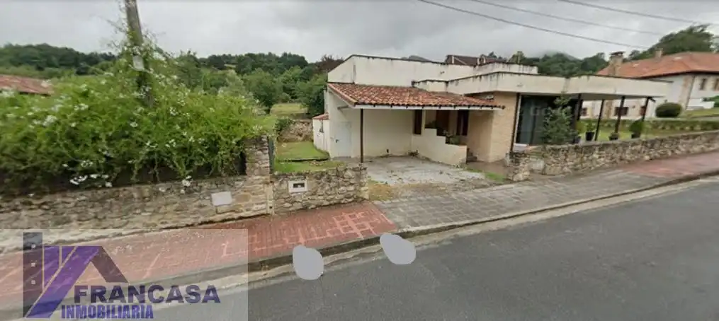 Vista exterior de Casa o chalet en venta en Molledo