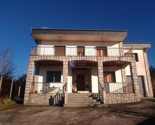 Vista exterior de Casa o xalet en venda en Ourense Capital  amb Calefacció, Jardí privat i Moblat