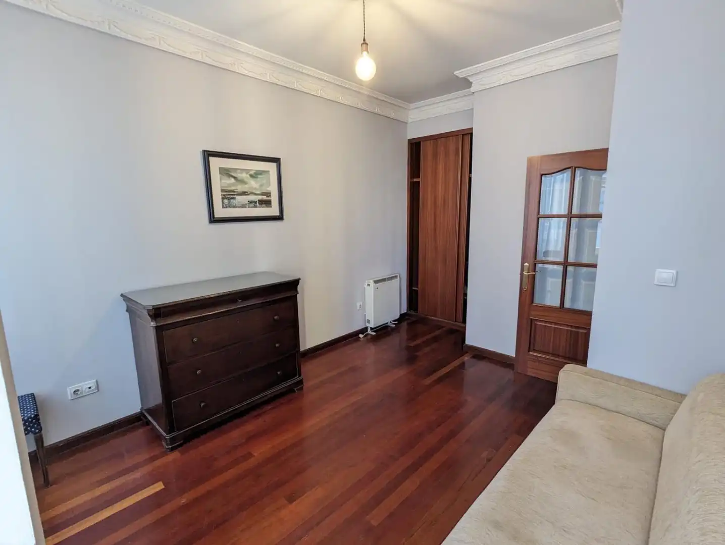 Living room of Flat for rent in Ferrol  with Heating, Parquet flooring and Furnished